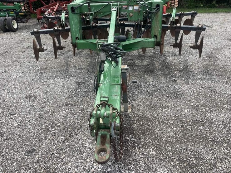 2002-john-deere-2700-image-17