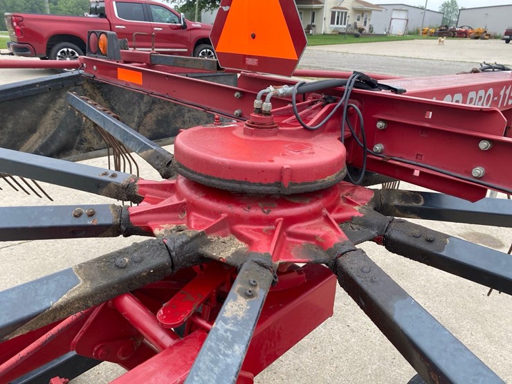 miller-pro-1150-hay-rake-image-15