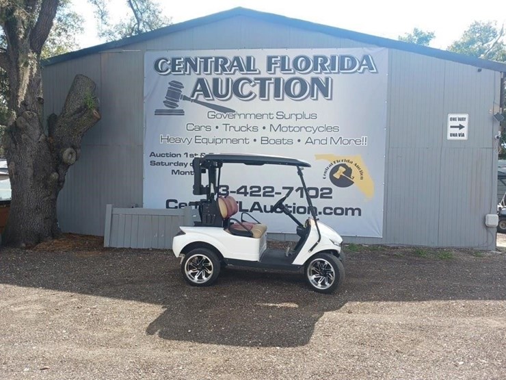 2022-breeze-golfcart-image-1