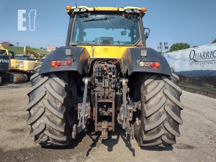jcb-fastrac-8280-image-4