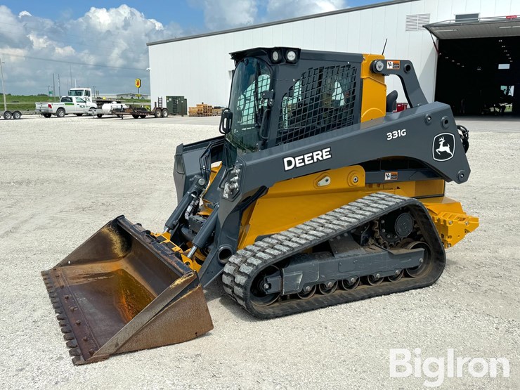 2023-deere-331g-image-1