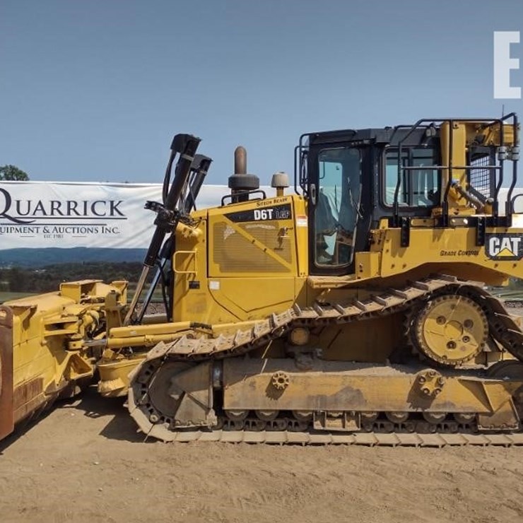 2018 CATERPILLAR D6T LGP
