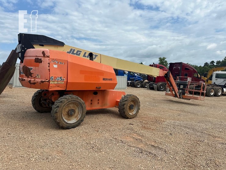 2014-jlg-660sj-image-3
