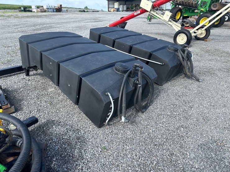 yield-360-tractor-tanks-image-9