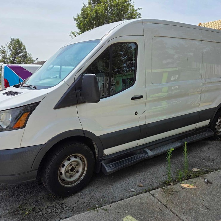 2016 Ford Transit T-250 van
