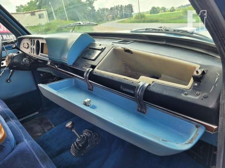 1977-dodge-power-wagon-image-26