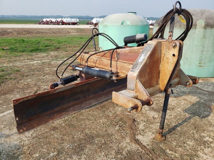 rhino-1540-8'-3-way-hydraulic-3-pt-blade-image-1
