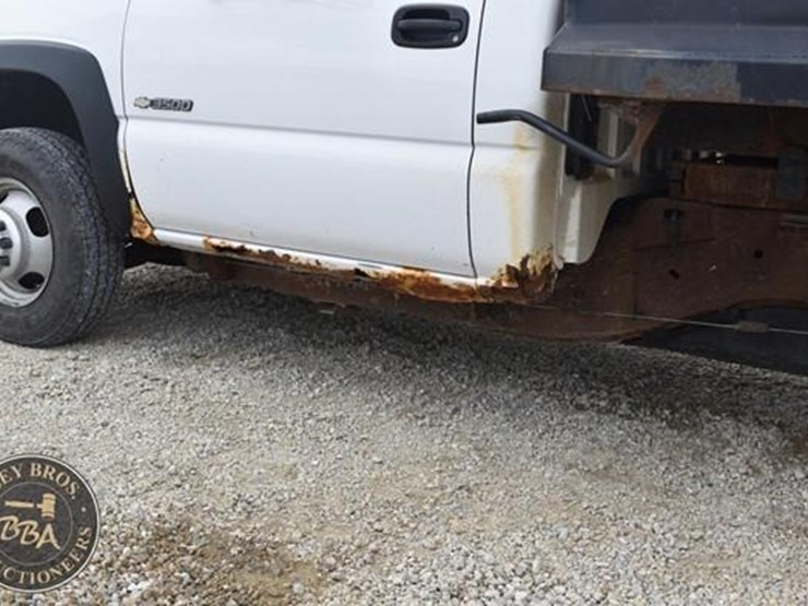 2005-chevrolet-3500-image-20