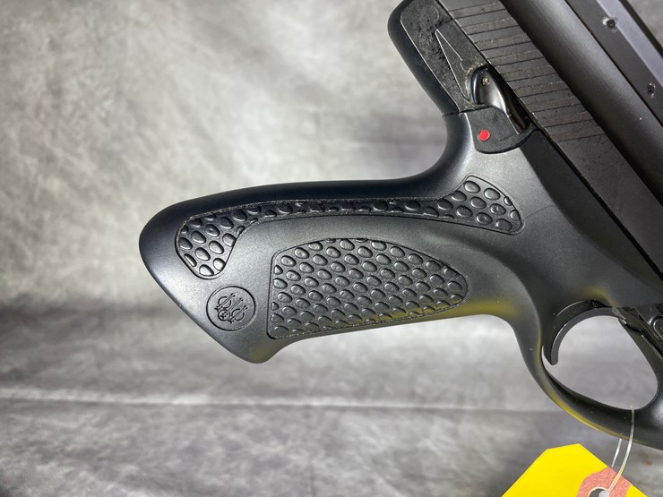 #4407-•-beretta-neos-22-lr-pistol,-sn:-p03746-image-6
