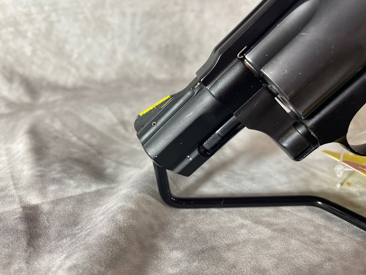 #4398-•-smith-and-wesson-380j-38-spl-revolver,-sn:-cyk0238-image-9
