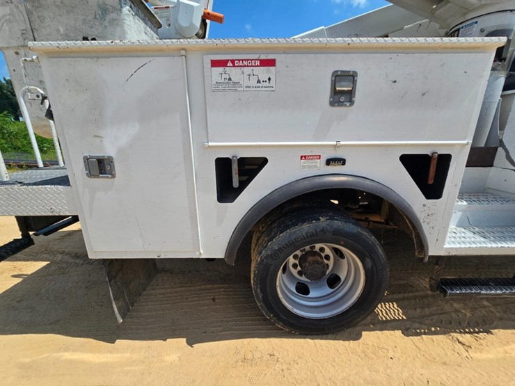 2018-dodge-ram-5500-image-10