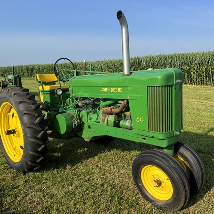 JOHN DEERE 60