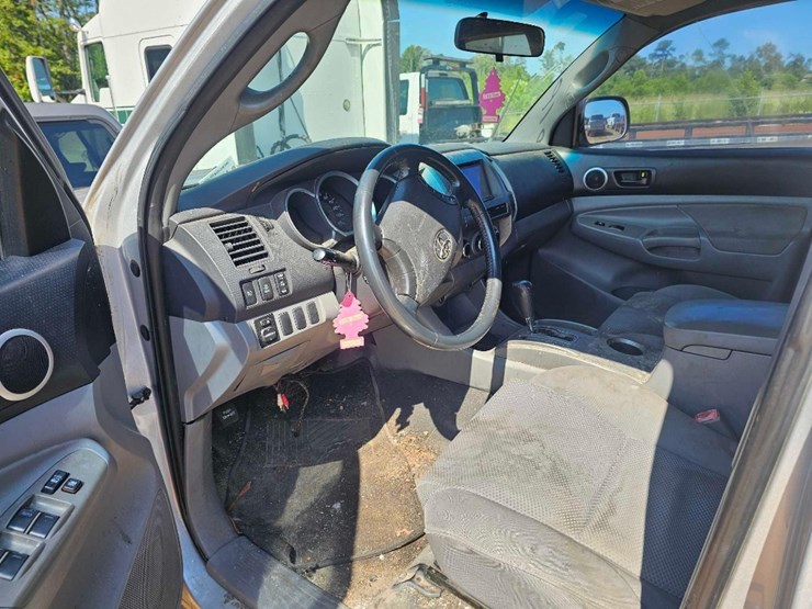 2008-toyota-tacoma-image-7