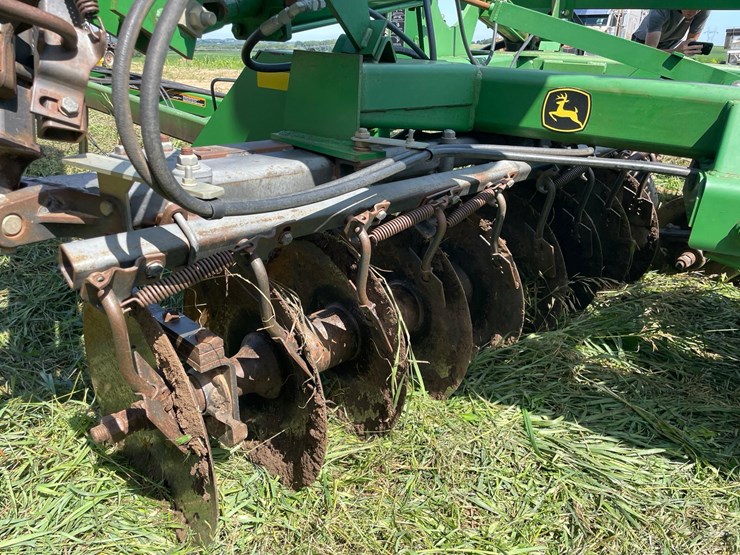 john-deere-637-image-38