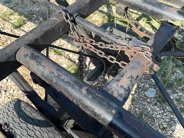 pontoon-boat-trailer-image-11