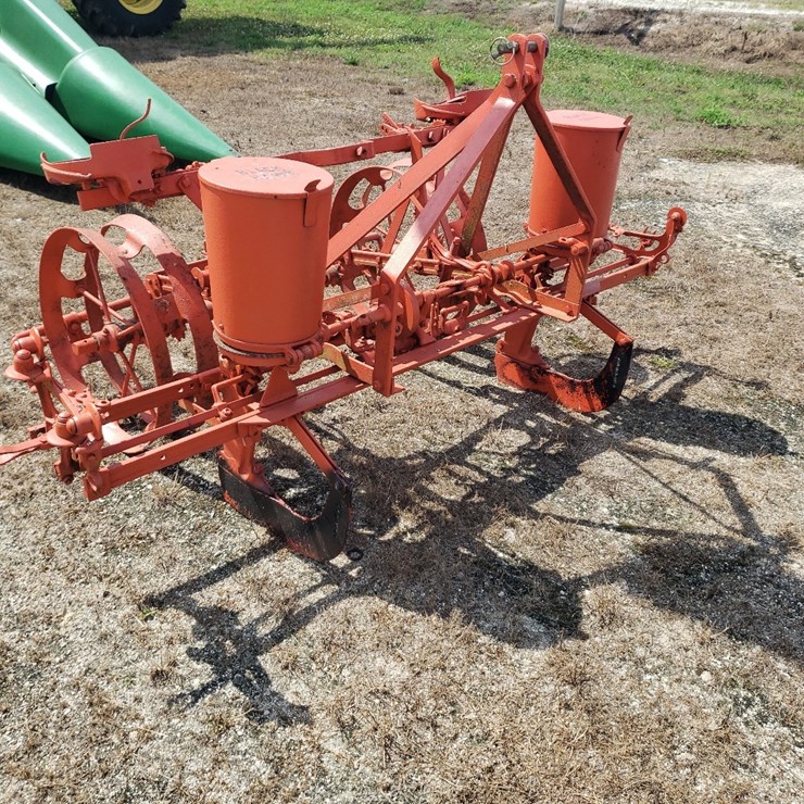 AC 2 row planter