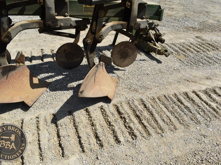 john-deere-2700-image-17