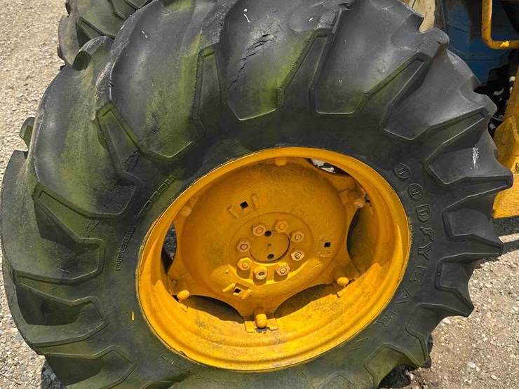 ford-3400-image-9