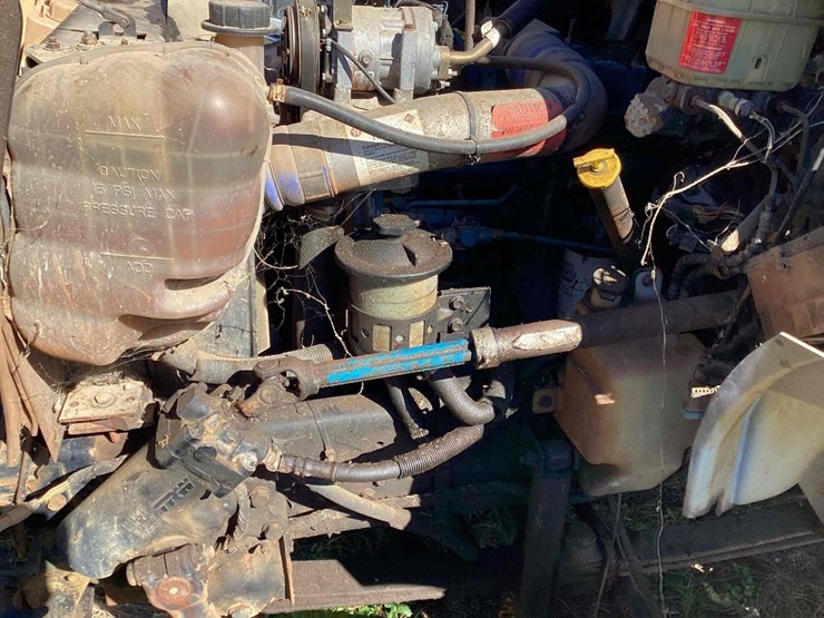 2003-international-durastar-4300-image-8