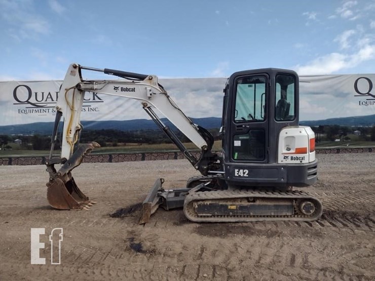 2019-bobcat-e42-image-1