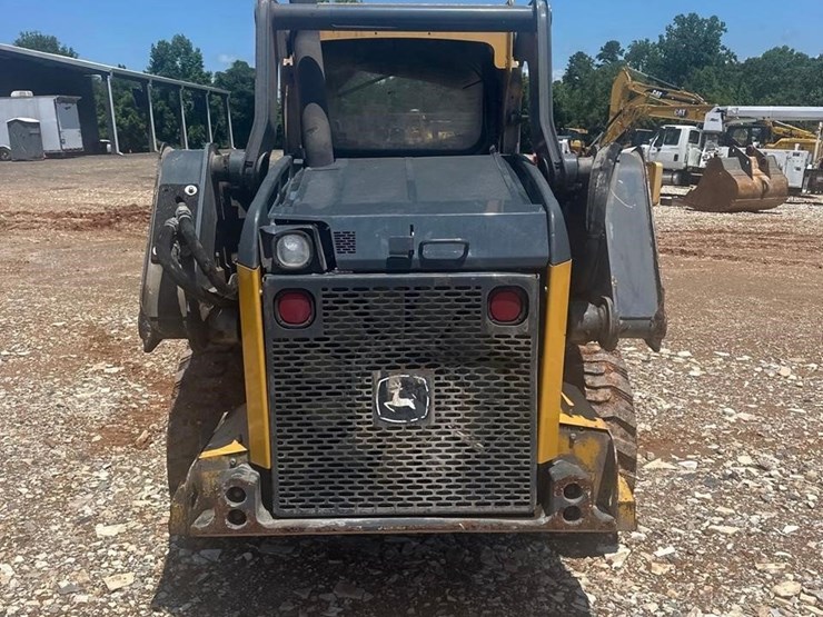 2017-deere-324e-image-4