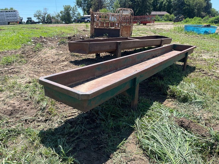 20ft-steel-feed-bunk-image-4