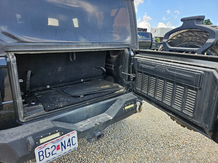 2021-jeep-wrangler-image-51