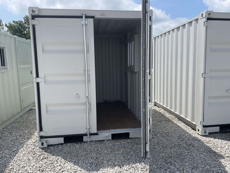 10-ft-shipping-container-image-4