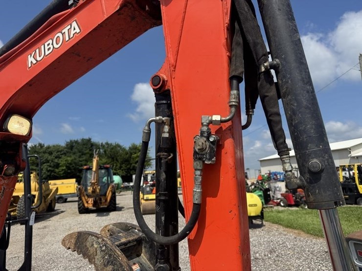 2019-kubota-u35-4-image-6