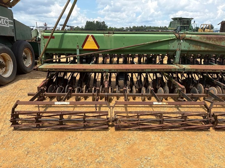 john-deere-520-image-7