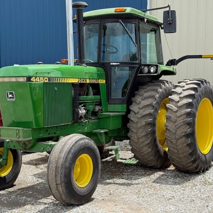 JOHN DEERE 4450