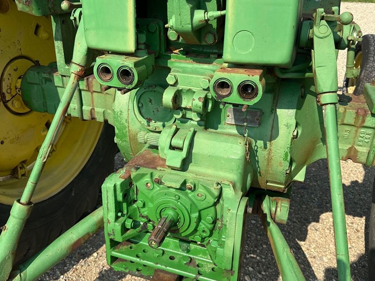 john-deere-4020-image-9