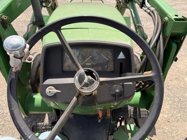 john-deere-5205-image-11