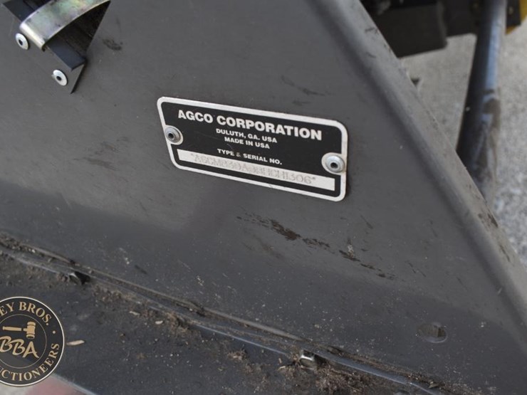 2011-massey-ferguson-830-image-7