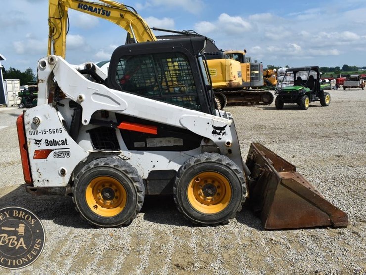 2017-bobcat-s570-image-20