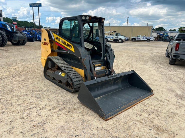 2021-new-holland-c327-image-4