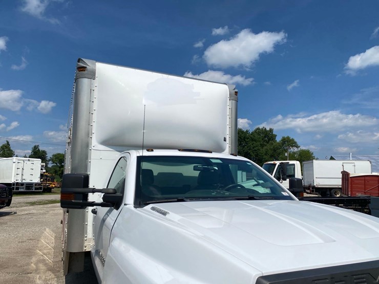 2019-chevrolet-6500-image-13