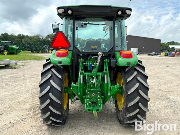 2022-john-deere-5090m-image-5