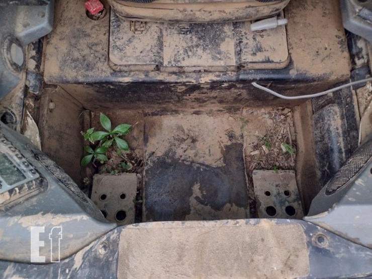 2019-bobcat-t770-image-14