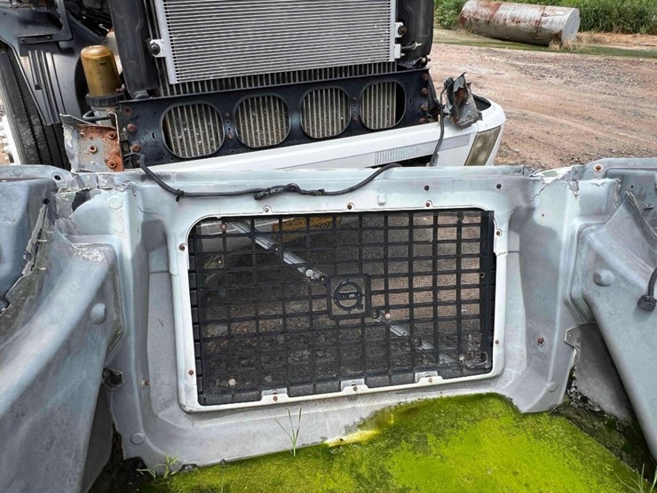 2007-volvo-vnl-truck-tractor-image-43