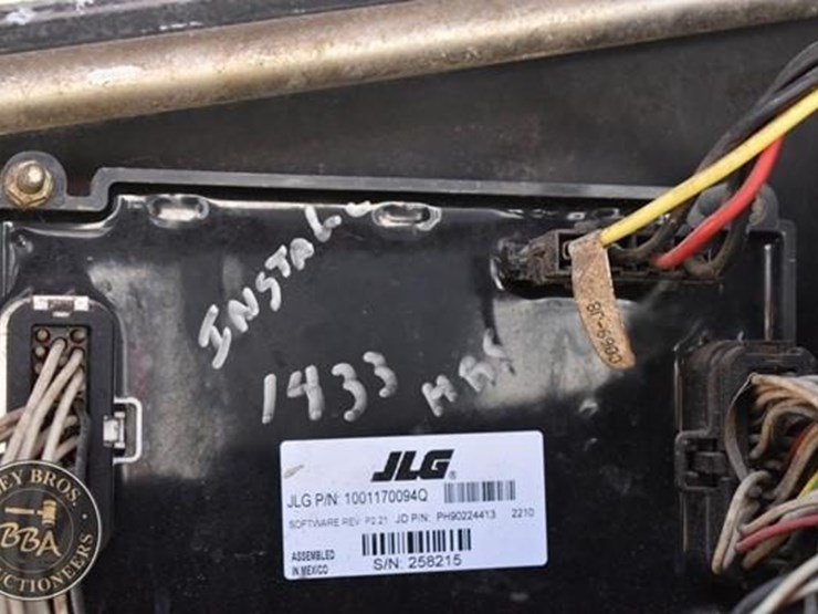 2016-jlg-450aj-image-26