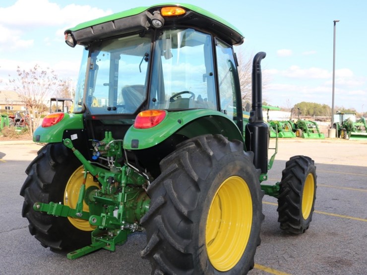 john-deere-5090e-image-3