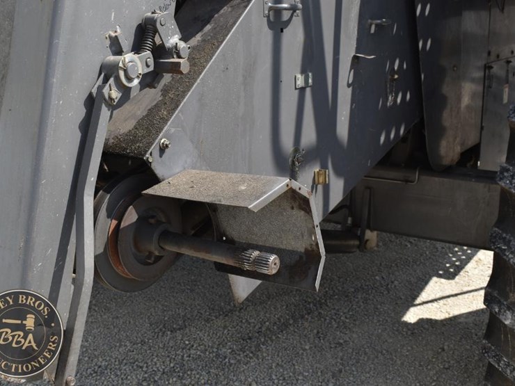 2007-massey-ferguson-9690-image-37