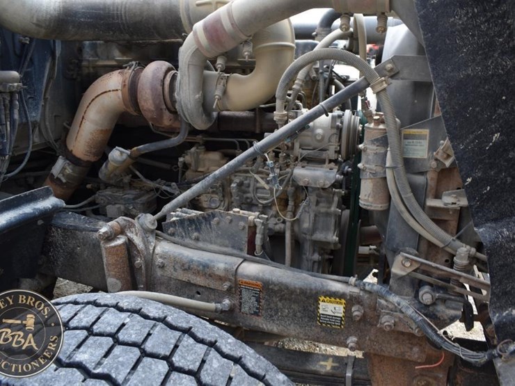 1996-mack-rd688s-image-58