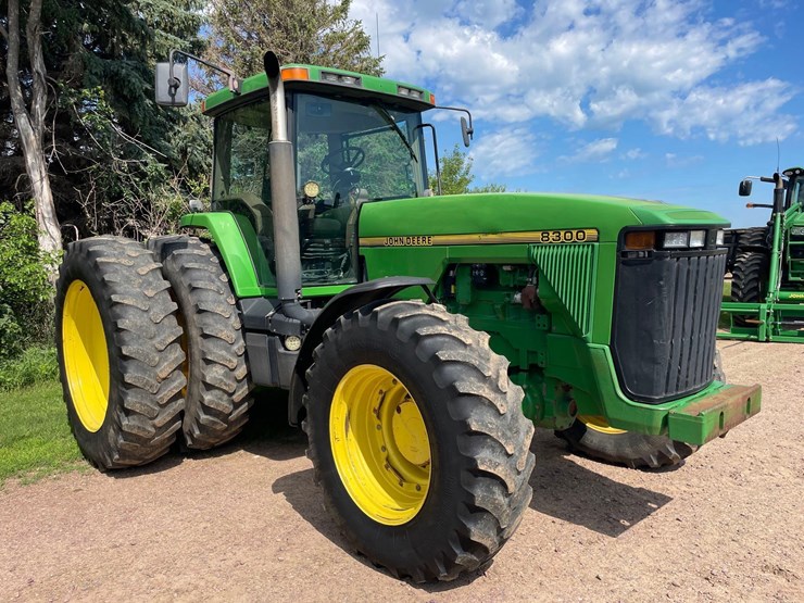 1996-john-deere-8300-image-48