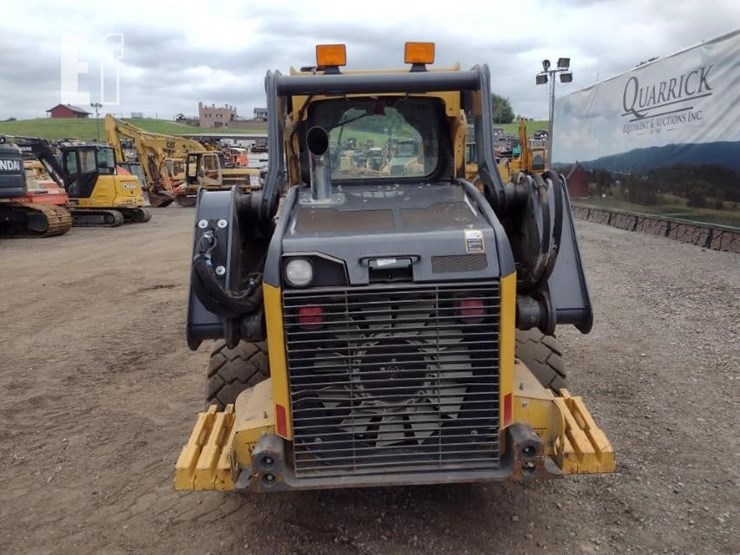 deere-324g-image-4