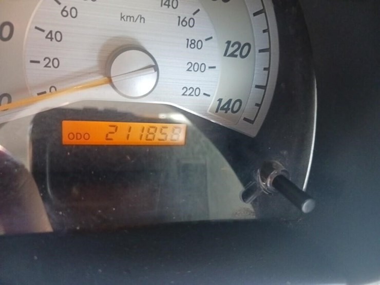 2006-scion-tc-runs/moves-base-image-6