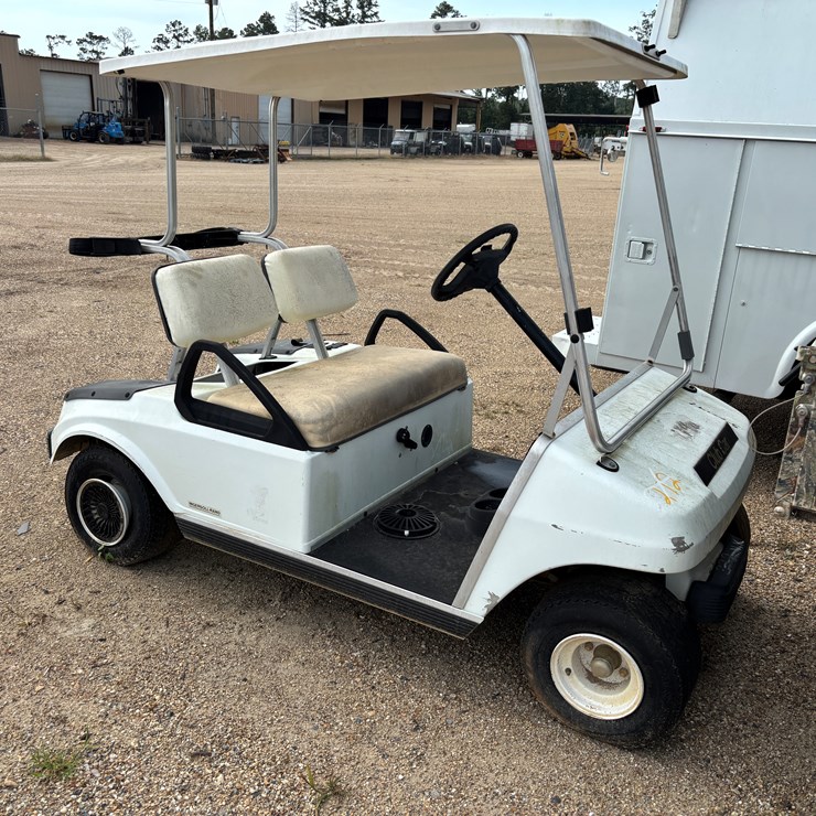 #22747 • CLUB CAR ELECTRIC GOLF CART/PARTS AND REPAIR ONLY