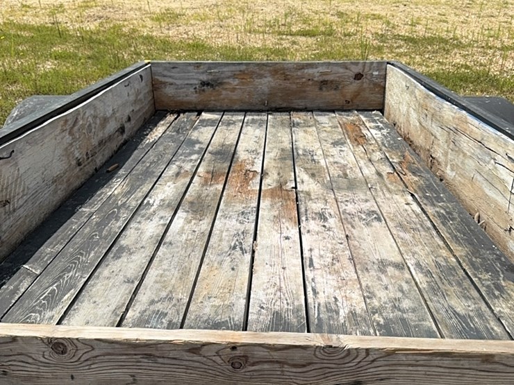 5x8-tilt-utility-trailer-image-5