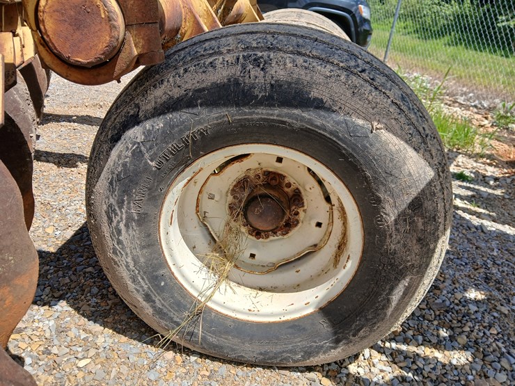 #20858-•-amco-10ft-disc-plow-image-14